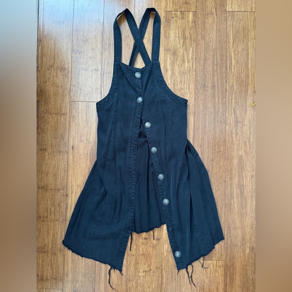 Valerie Stevens Sport Black Top
